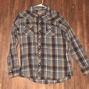 Men’s wrangler button up shirt